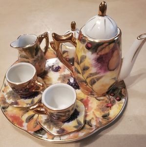 vintage mini tea set